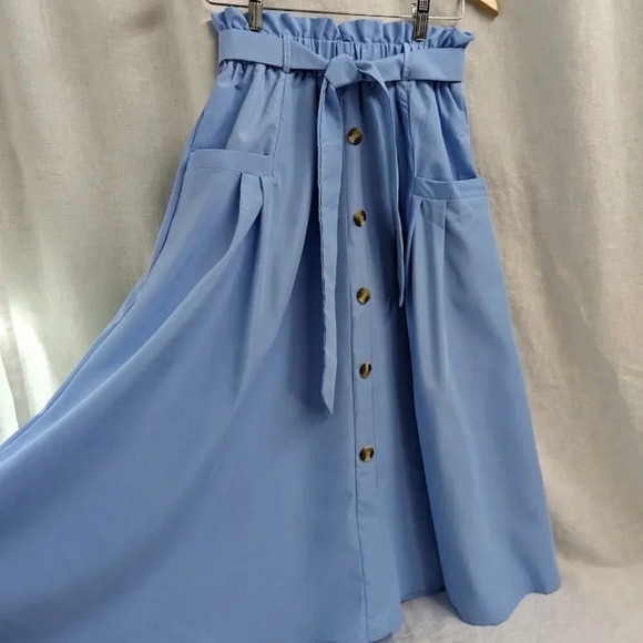 blue skirt with button detail, elastic waist and tie belt women's size M B10 - Picture 2 of 10